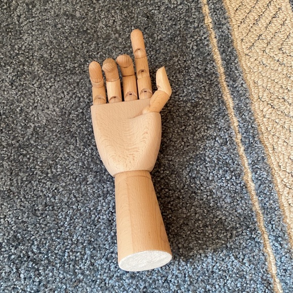 Wooden Hand Bendable Finger Display Mannequin - Picture 4 of 12